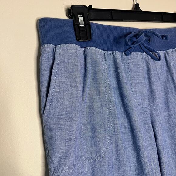 Talbots Pants Size 8 Womens Blue Chambray Straight Leg Pull On Cotton - Picture 3 of 7